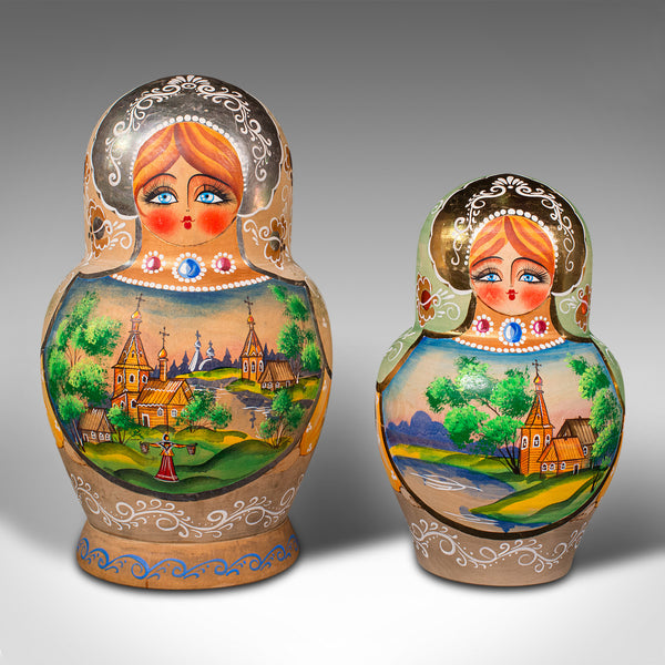 Vintage Nesting Doll, Continental, Handpainted, 20 piece Matryoshka Set, Decor