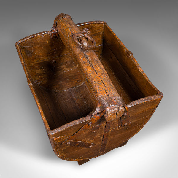Antique Country Garden Well Bucket, English, Planter, Fireside Store, Georgian