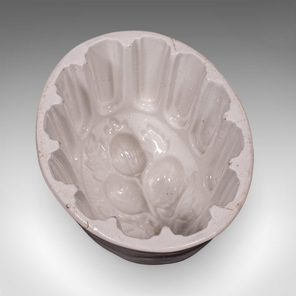 Set of 4 Antique Jelly Moulds, English, Ceramic, Country Kitchen, Victorian