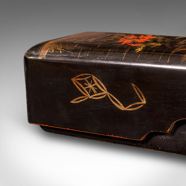 Pair of Antique Glove Boxes, Japanese Lacquered Lidded Dishes, Victorian, C.1900