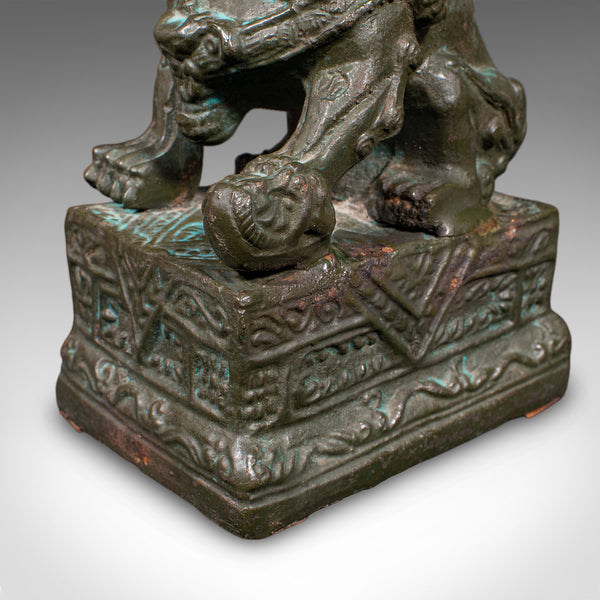 Pair of Vintage Dog of Fo Bookends, Oriental, Bronze, Book Rest, Art Deco, 1930