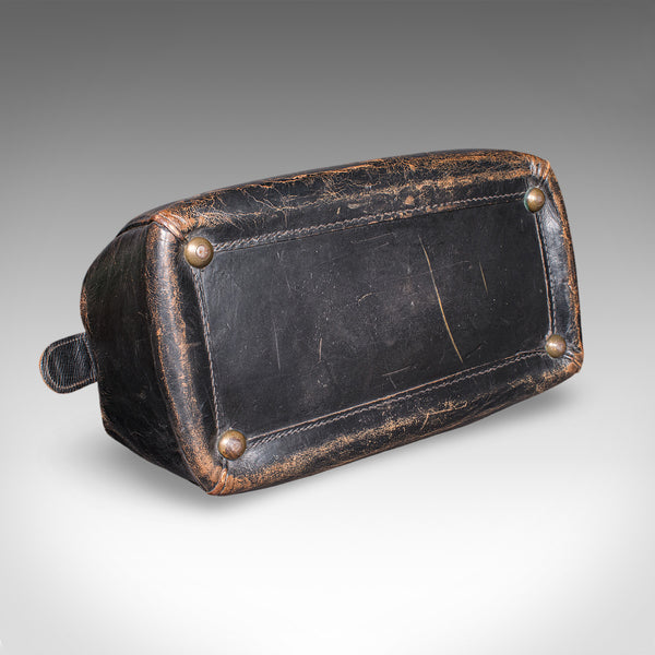 Antique Railway Director's Gladstone Bag, English Leather Portmanteau, GWR, 1920
