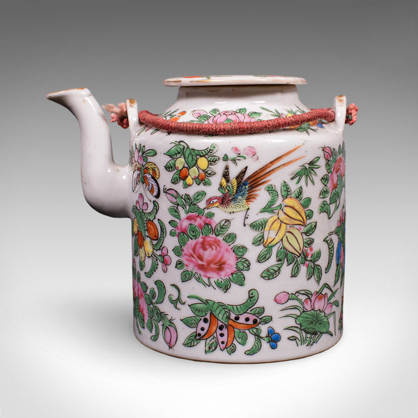 Small Antique Decorative Teapot, Oriental, Ceramic Chá Pot, Wicker Case, C.1920
