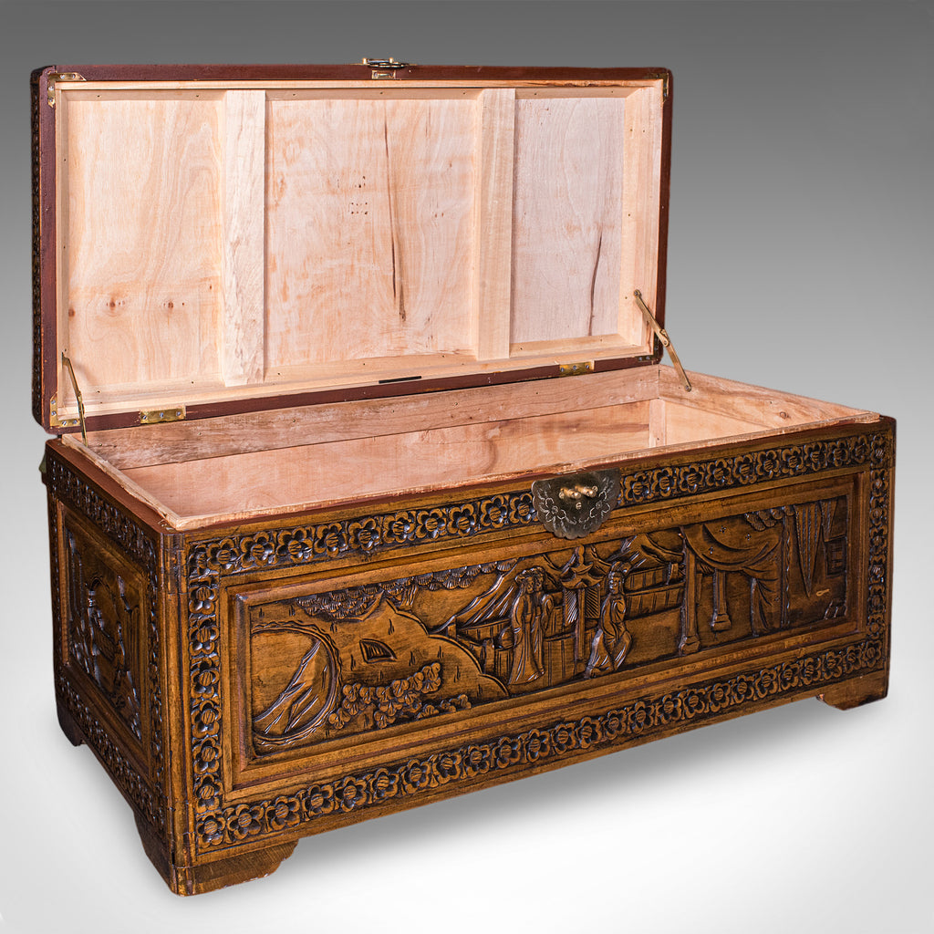 Vintage Art Deco Blanket Chest, Oriental, Camphorwood Linen Trunk ...