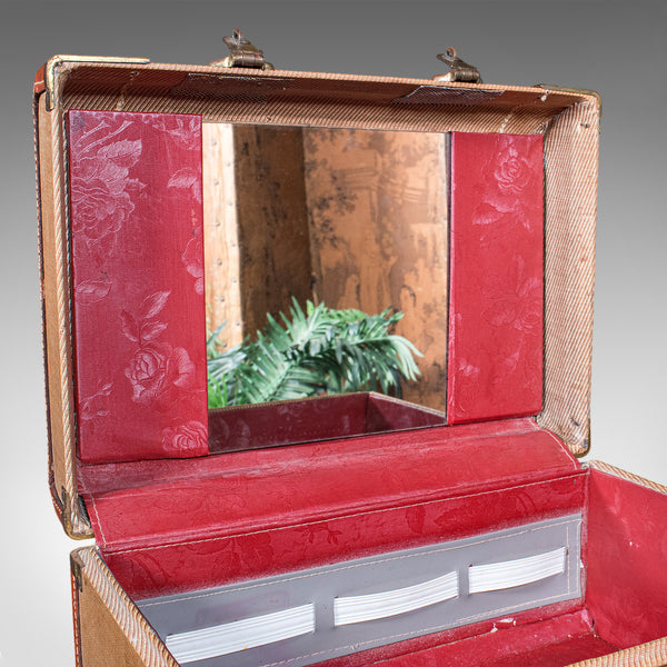 Vintage Jet Age Vanity Case, American Personal Luxury Case, Revival, Mid Century
