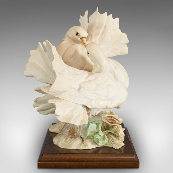 Vintage Decorative Ornament, Italian, Doves, Love Birds, Giuseppe Armani