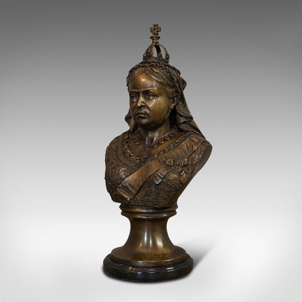 Vintage Bust, Queen Victoria, English, Bronze, Royal Portrait, Monarch, Empress