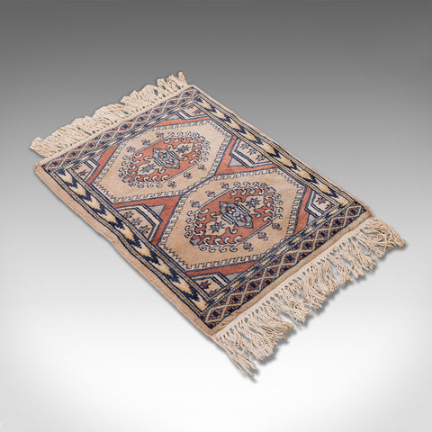 Small Vintage Hamadan Rug, Persian, Woollen, Hall, Prayer, Mat, Mid 20th, C.1950