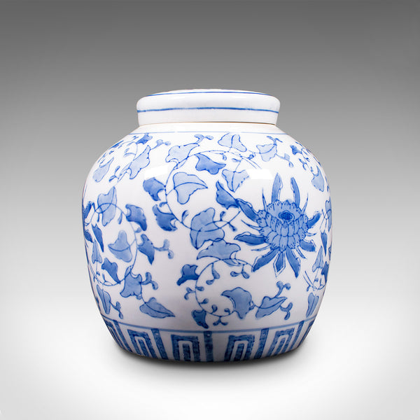 Vintage Decorative Spice Jar, Oriental, Ceramic, Ginger, Tea Caddy, Circa 1940