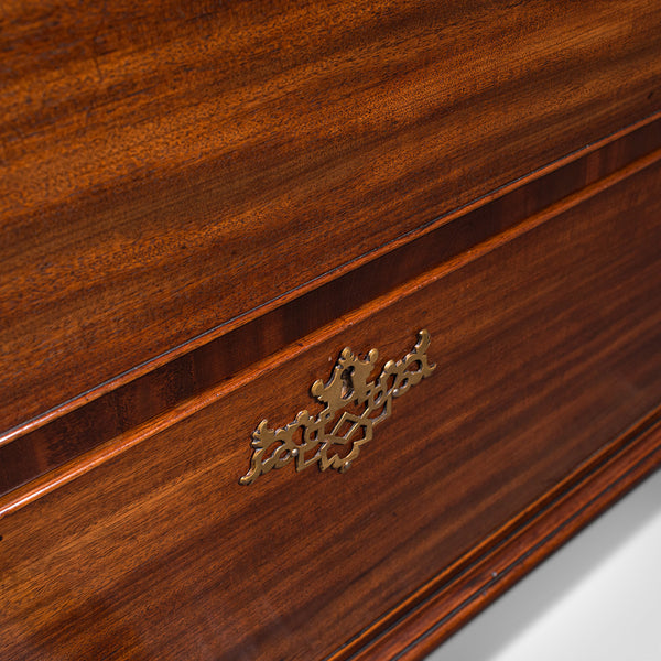 Antique Gentleman's Chest Of Drawers, English, Mahogany, Bedroom, Georgian, 1800