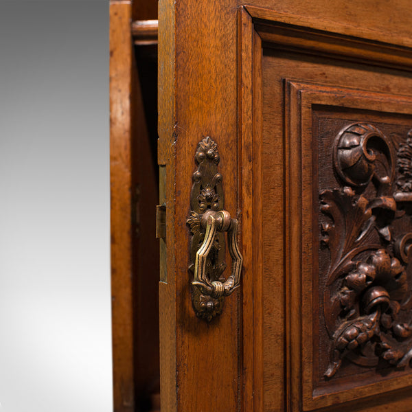 Antique Nightstand, English, Walnut, Bedside Cabinet, Gillow & Co, Victorian