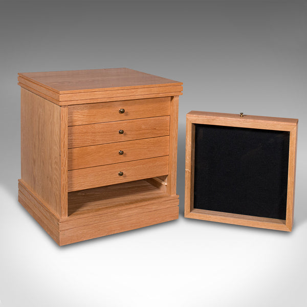 Bespoke, High Quality Specimen Box, English, Oak, Watchmaker, Collector Cabinet