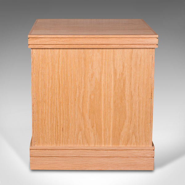 Bespoke, High Quality Specimen Box, English, Oak, Watchmaker, Collector Cabinet