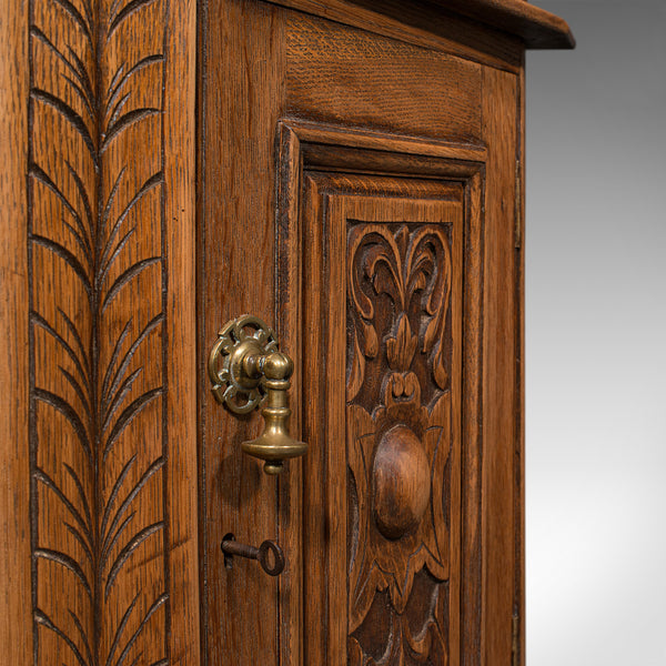 Antique Corner Whatnot, English, Light Oak, Display Cabinet, Victorian, C.1880