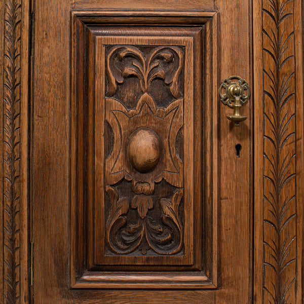 Antique Corner Whatnot, English, Light Oak, Display Cabinet, Victorian, C.1880