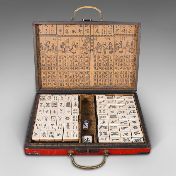 Vintage Mahjong Set, Chinese, Oriental Gaming Case, Late 20th Century, Mah-jongg