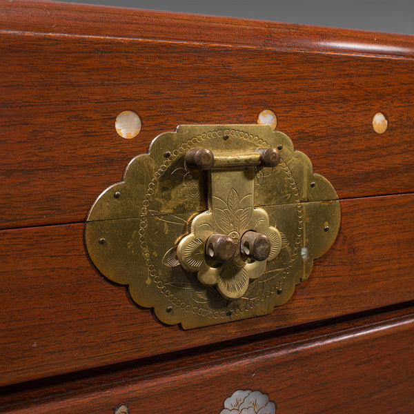 Vintage Decorative Chest, Oriental, Camphorwood, Linen Trunk, Art Deco, C.1940
