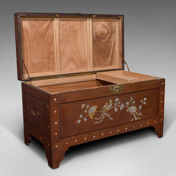 Vintage Decorative Chest, Oriental, Camphorwood, Linen Trunk, Art Deco, C.1940