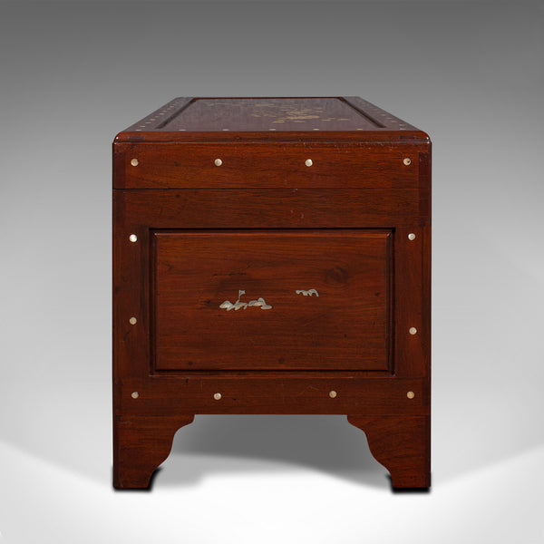 Vintage Decorative Chest, Oriental, Camphorwood, Linen Trunk, Art Deco, C.1940