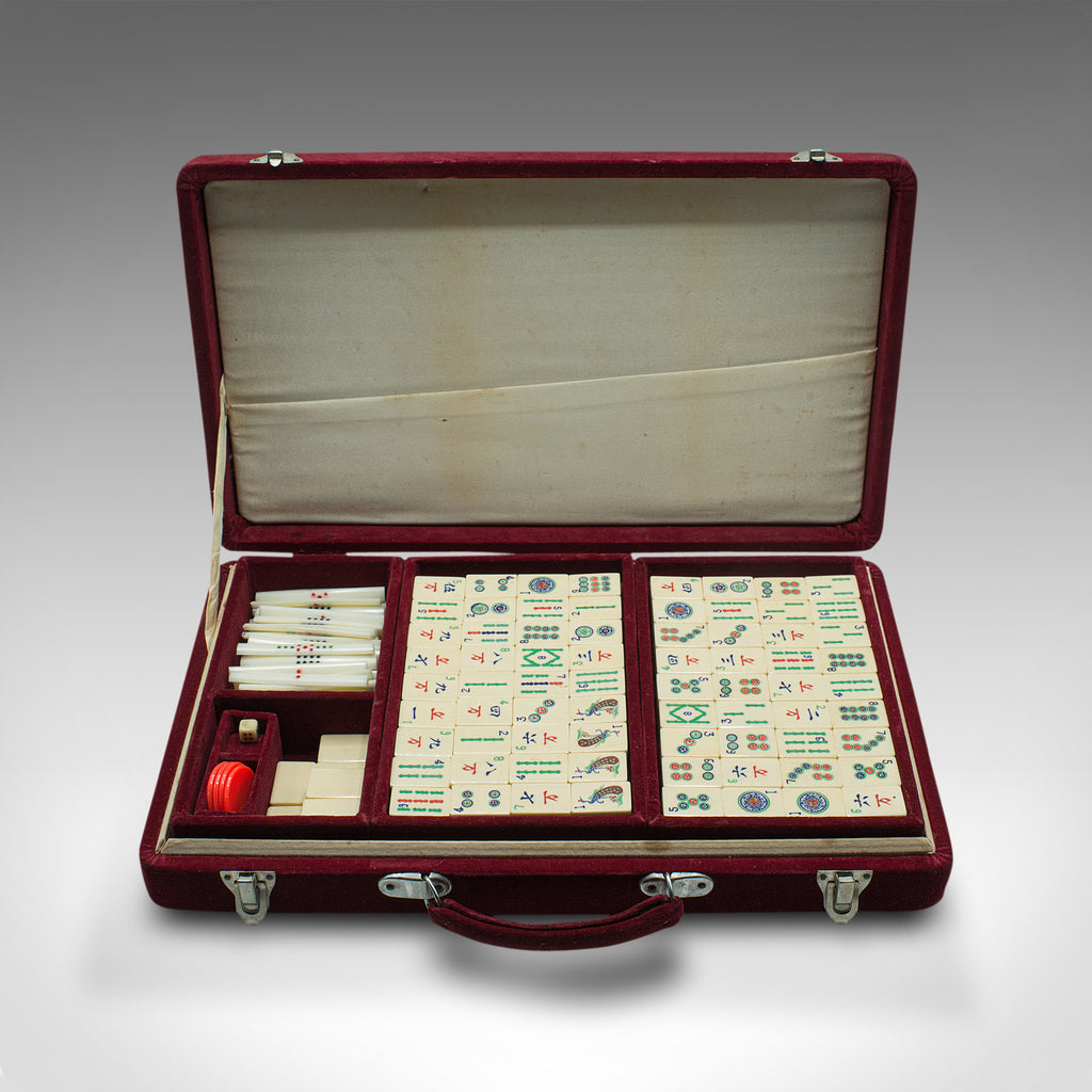 Vintage Mahjong Set, Chinese, Oriental Gaming Case, Late 20th