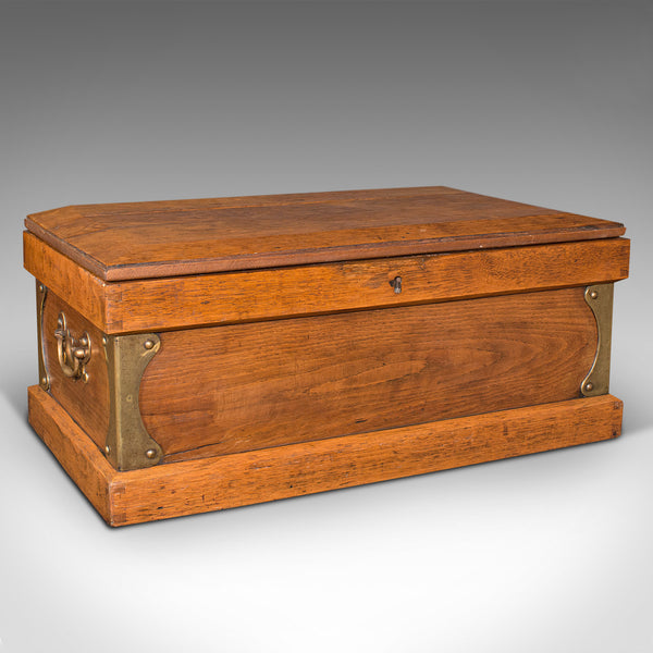Antique Boat Builder's Chest, English, Oak, Tool Trunk, Coffee Table, Victorian