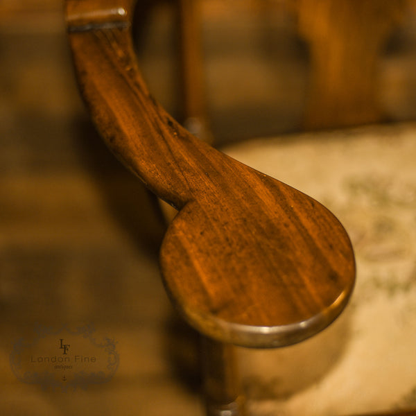Late Georgian Corner Elbow Chair, c.1790 - London Fine Antiques