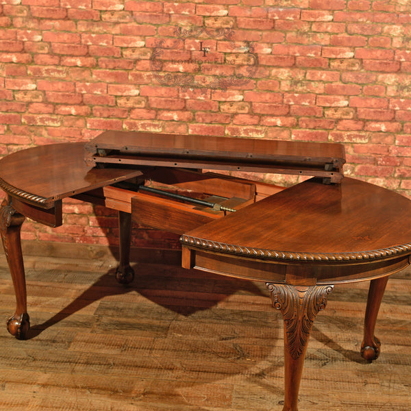 Victorian Extending Dining Table, c.1900 - London Fine Antiques