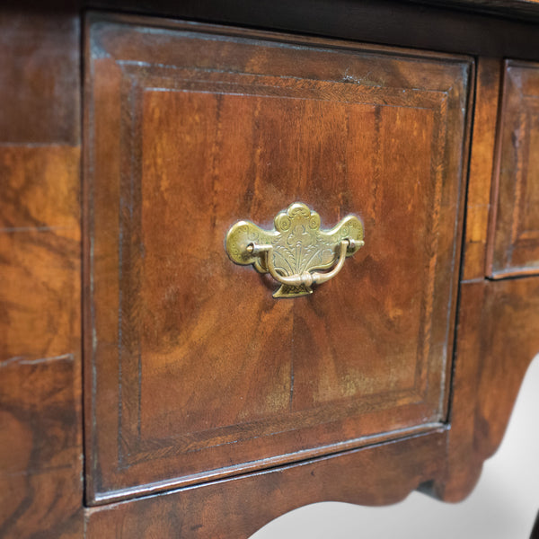 Antique Lowboy, English, Late Georgian, Walnut, Desk, Table c.1800 - London Fine Antiques