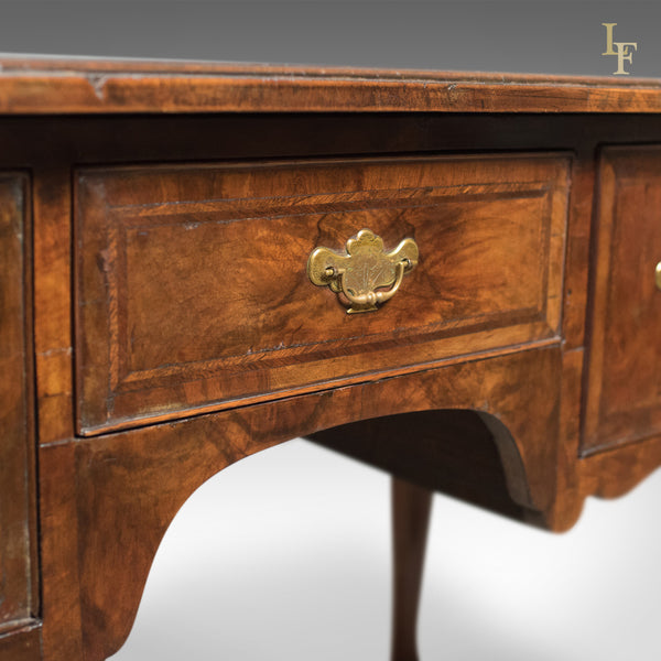 Antique Lowboy, English, Late Georgian, Walnut, Desk, Table c.1800 - London Fine Antiques
