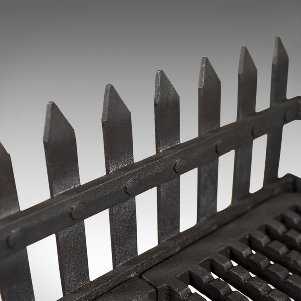 Cast Iron Fire Basket in Georgian taste, Free Standing Fireplace Grate - London Fine Antiques