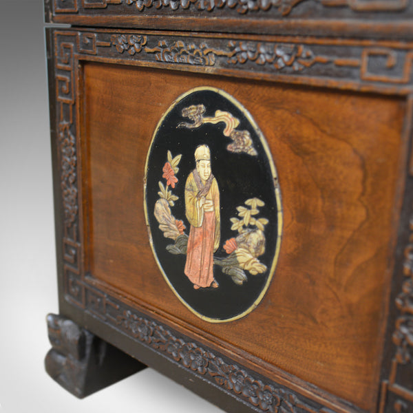 Chinese Camphorwood Chest, Oriental Inlaid Scenes, Trunk, Art Deco Period c.1940 - London Fine Antiques