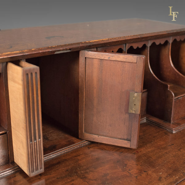 Georgian Antique Bureau, 18th Century Mahogany Desk, c.1770 - London Fine Antiques