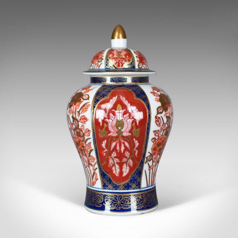 Imari Baluster Spice Jar, Porcelain Vase with Lid, Late 20th Century - London Fine Antiques