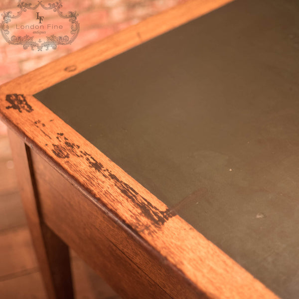 George V Oak Government Desk, c.1930 - London Fine Antiques