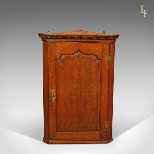 Georgian Hanging Antique Corner Cabinet, c.1780 - London Fine Antiques