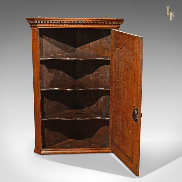 Georgian Hanging Antique Corner Cabinet, c.1780 - London Fine Antiques