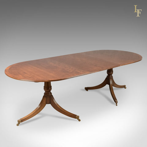 8 Seat Extending Dining Table in Regency Taste, Mahogany - London Fine Antiques