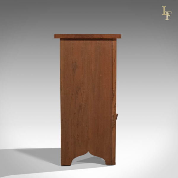 Mid-Century Arts & Crafts Oak Bedside Cabinet - London Fine Antiques