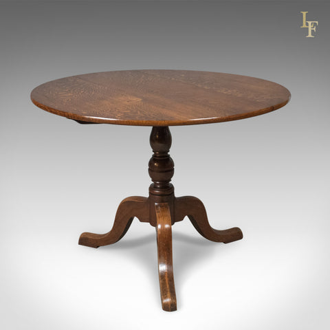 Mid-Size Antique Tilt Top Table, Circular, Georgian, Oak c.1760 - London Fine Antiques