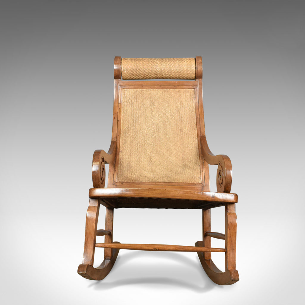 Vintage rattan new arrivals recliner