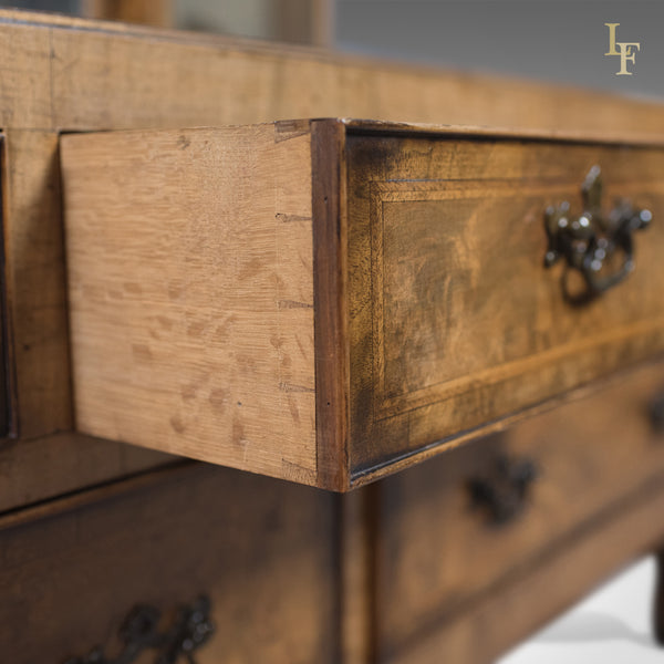 Walnut Dressing Table in the Queen Anne Taste, Bartholomew & Fletcher c.1915 - London Fine Antiques